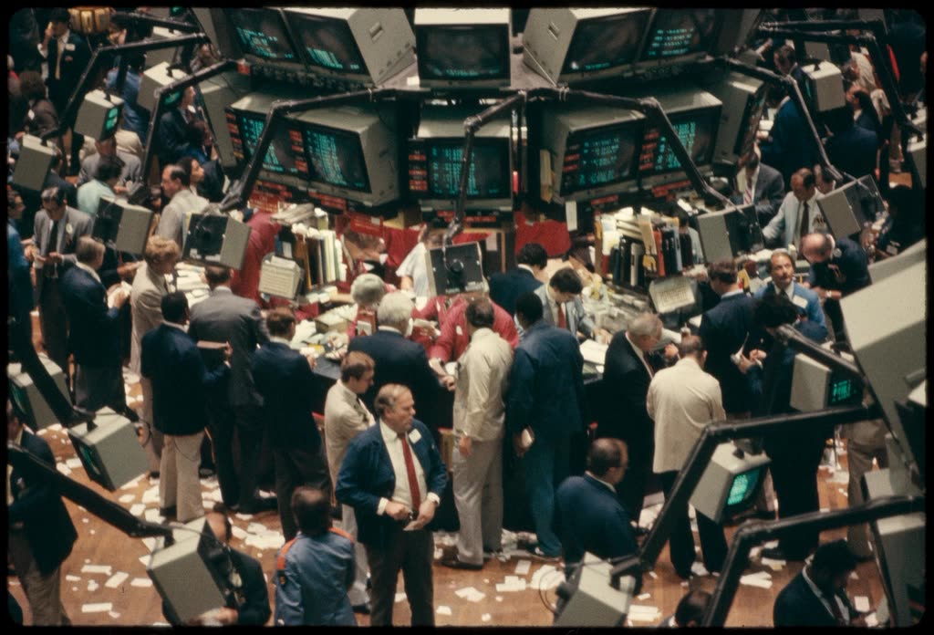 N.Y. Stock Exchange Bernard Gotfryd — 물가가 나빴는데 다우 600포인트 오른 이유 세 가지